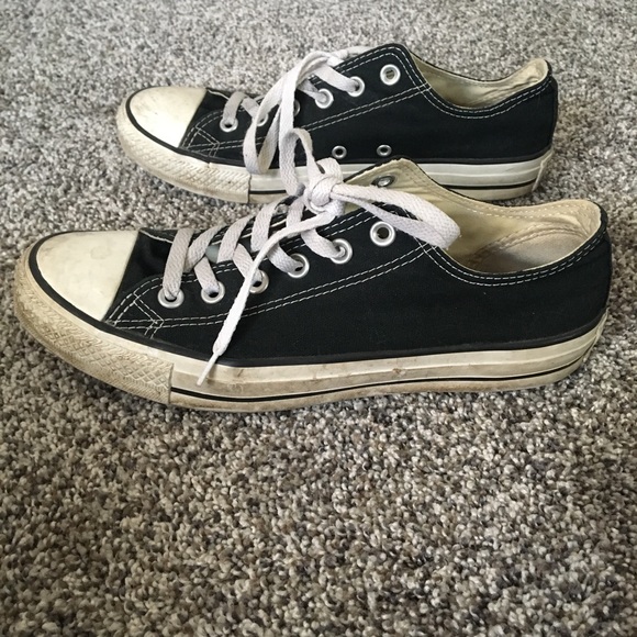 Black Converse - Picture 4 of 5